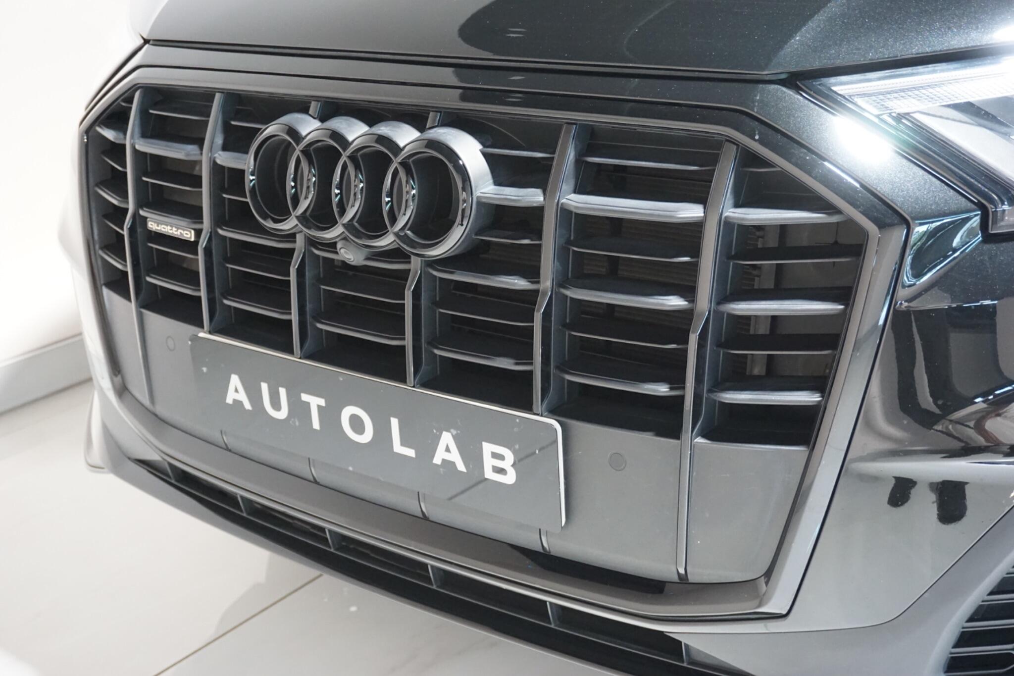 Audi Q7 3.0 TFSI V6 55 Black Edition SUV 5dr Petrol Tiptronic quattro Euro 6 (s/s) (340 ps)